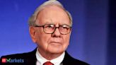 Warren Buffett donates record $5.3 bln Berkshire shares