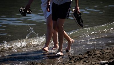 Dozens of heat-related emergency calls in B.C. as more temperature records fall; wildfire risk increases | CBC News