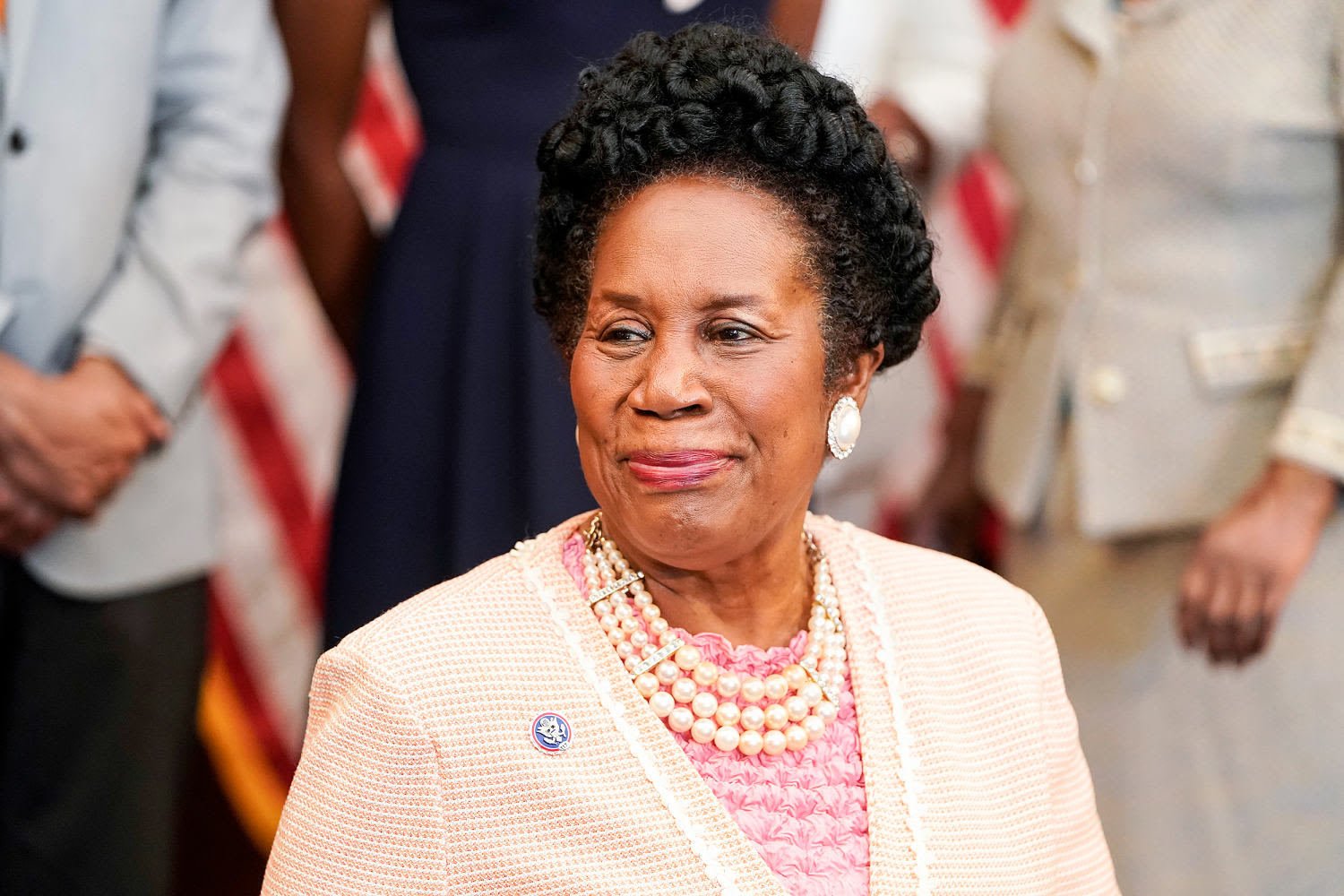Rep. Sheila Jackson Lee dies after battle with pancreatic cancer