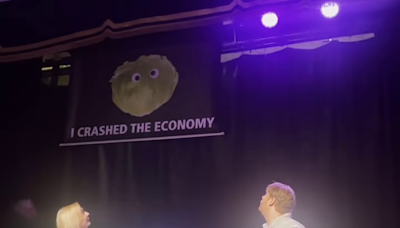 Liz Truss storms off stage after being pranked by lettuce banner, complaining: 'That's not funny'