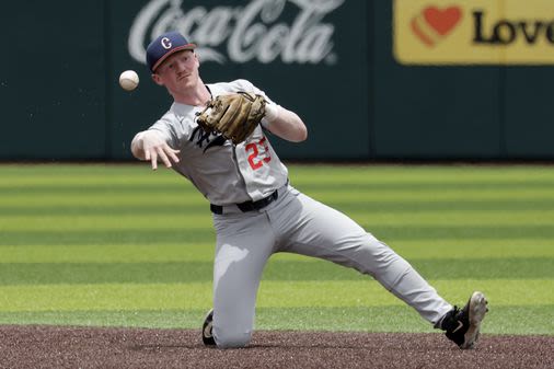Oklahoma slows UConn baseball’s march to College World Series - The Boston Globe
