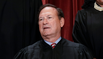 Former Alito law clerk says justice should recuse himself from cases