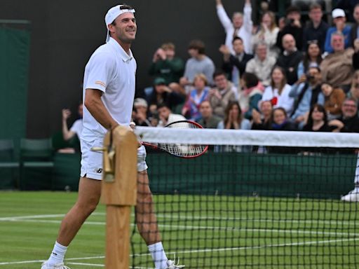 Tommy Paul’s (pinky) promise: American star talks Wimbledon surge, eight-match streak | Tennis.com