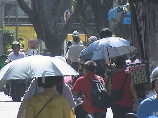 鋒面接近午後降雨機率高 今各地悶熱高溫恐飆至33度