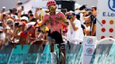Carapaz gana la etapa 17 del Tour de Francia, Pogacar más cerca de la victoria