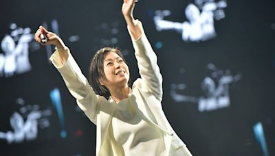 宇多田光25年首攻蛋哽咽道歉 1.1萬粉點燈合唱〈First Love〉 | 影視 - 太報 TaiSounds