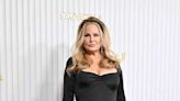 Jennifer Coolidge's '60s-Inspired SAG Awards Look Included a Ruched Gown and Matching Headband