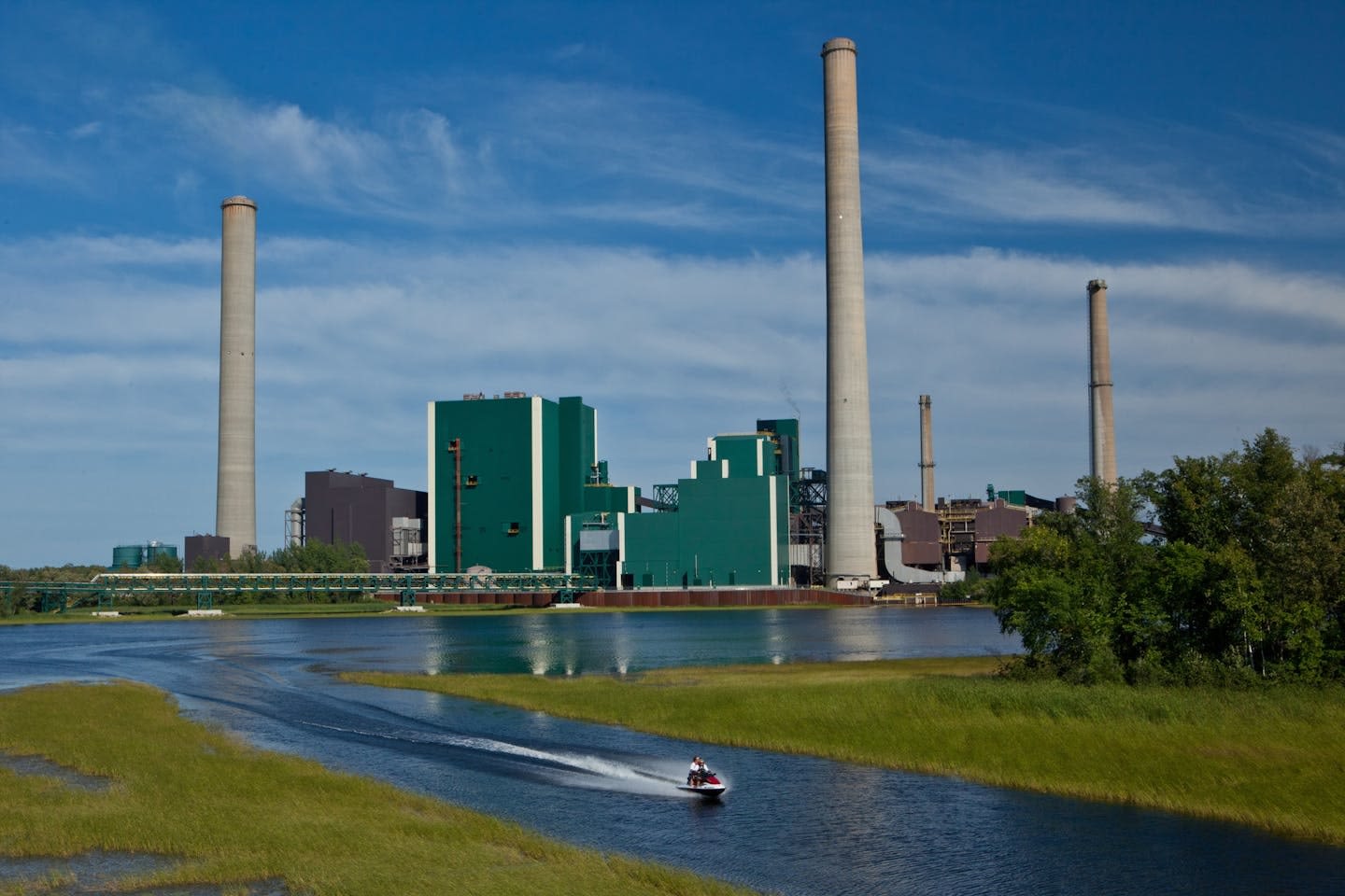 A million gallons of coal ash wastewater spills at Minnesota Power coal plant