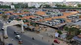 Madurai omni-bus operator ties up driver, assaults him