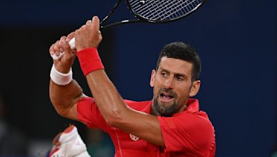 Djokovic dá 'pneu' em estreia de 53m e pode rever Nadal - TenisBrasil