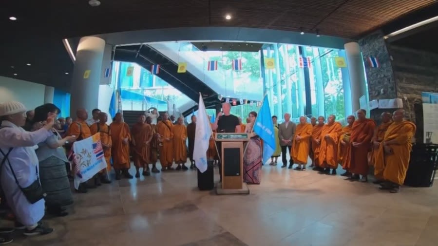 ‘We need peace’: Monks finish 3-month journey from Florida to Niagara Falls to promote world peace