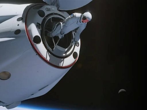SpaceX quiere realizar la primera caminata espacial comercial. Estos son todos los detalles que sabemos