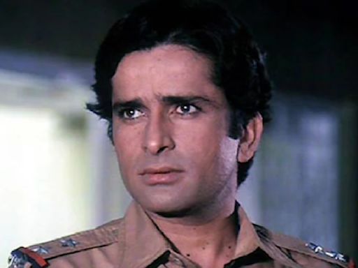 10 best Shashi Kapoor movies proving he is one of the most timeless actors