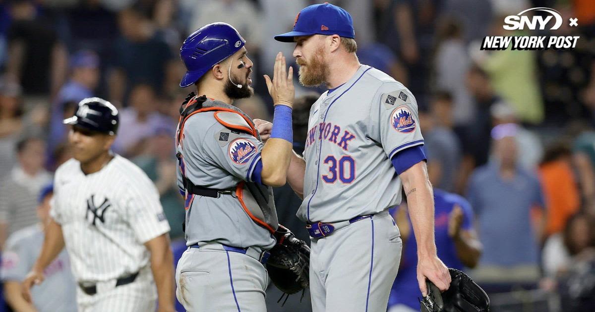 Carlos Mendoza, Jake Diekman, Jose Quintana and Jeff McNeil following Mets 3-2 win over Yankees