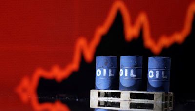 Petróleo fecha em alta após cair por 4 sessões consecutivas, com apoio de dólar enfraquecido Por Estadão Conteúdo