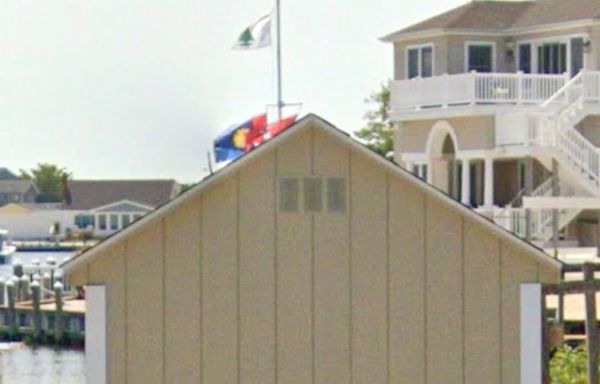 Flag-Flying Alito Busted Again ... Via Google Street View
