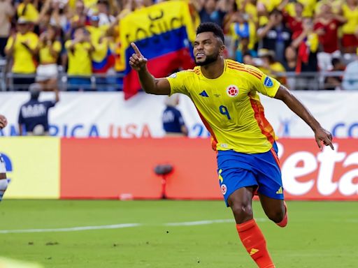 Borja: debut en la Copa América y un gol que lo acerca a ser el máximo goleador del mundo