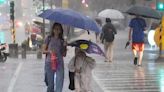 天氣更不穩定！輕颱馬力斯明恐生成 周末全台有雨「降雨熱區出爐」