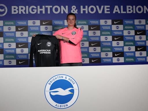 Brighton & Hove Albion sign England youth international keeper Poulter
