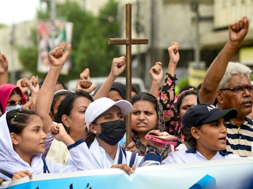 Protest after Pakistan Christian given blasphemy death sentence