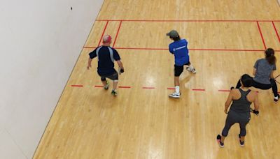 Revival of racquetball: Longtime players hope to train, inspire Hawaii’s next generation