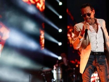 ¡Marc Anthony arranca su gira en España y conquista Marbella!