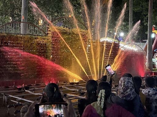 Musical fountain added attraction at flower show