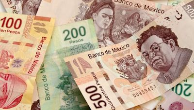 ¿Cuántas personas ganan menos de 15 mil pesos al mes?