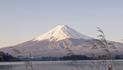 黑布阻拍富士山最快5/21完工 公所還想開徵「住宿稅」