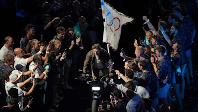 Tom Cruise leads Paris Olympics 2024 closing ceremony in star-studded handover