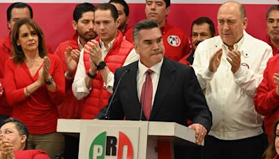 ‘Si Máynez declina, dejo presidencia del PRI’: Alito; ‘¿y tu nieve?’, le responde