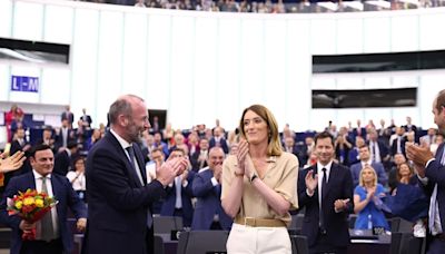Roberta Metsola se impone a Irene Montero y es reelegida presidenta del Parlamento Europeo