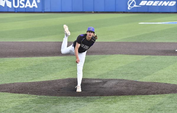 Baseball: Wizards run out of magic against Holy Family in 4A tourney