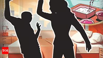 Couple Stabs Each Other in Drug-Fueled Fight | Nagpur News - Times of India