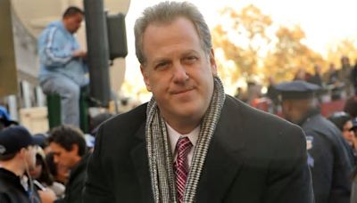 Yankees voice Michael Kay's cohosts grill him over Blue Jays cheating allegations