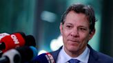 El Gobierno de Lula debe revisar las restricciones obligatorias de gasto en Brasil, dice Haddad