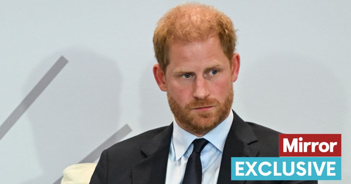 Prince Harry shares reason for William snub as he plans King Charles visit