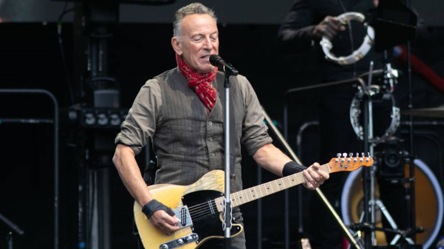 Bruce Springsteen postpones 4 concerts in Europe due to ‘vocal issues’