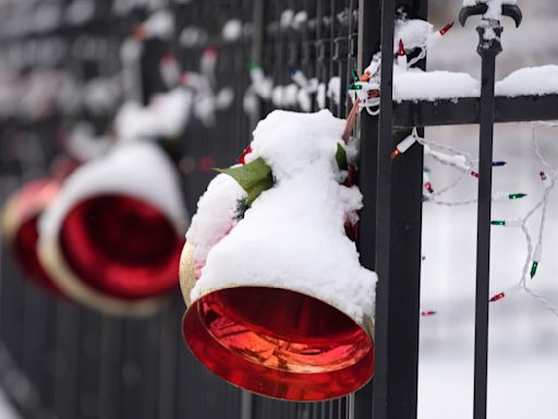 Denver sees first snowfall after breaking 87-year-old record