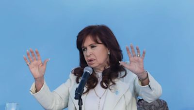 La reaparición de Cristina Kirchner, entre duras críticas a Milei y un mensaje de advertencia a sus propios seguidores