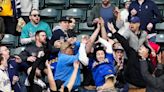 Mariners have drawn larger-than-expected crowds and the team has noticed | Notebook