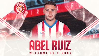 Abel Ruiz, red and white until 2029