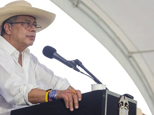 Fuertes reacciones a la respuesta de Gustavo Petro por formulación de cargos a su campaña: “El golpe lo inició usted”