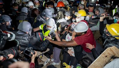 Police make dozens of arrests at UCLA in tense clashes with Israel-Hamas war protesters