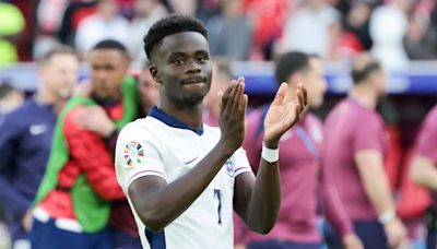 Arsenal ace Bukayo Saka's sweet response to David Beckham's England message after Switzerland win