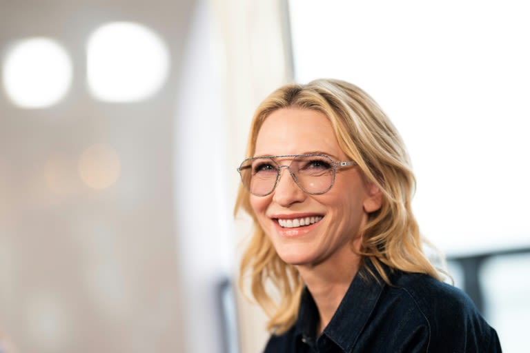 Cate Blanchett urges film industry to include refugee voices