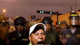 Presidenta de Perú pide perdón por muertes en protestas; misión CIDH exhorta cese de violencia