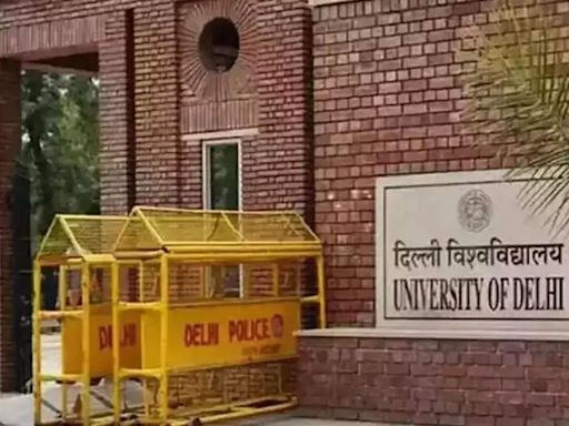 Students at DU’s management school allege harassment | Delhi News - Times of India