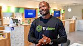 NFL hall of famer, UGA legend Champ Bailey visits Macon to promote medical cannabis