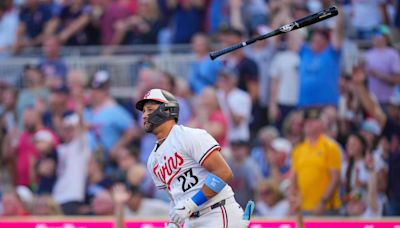 Twins use six-run second inning to take down Royals